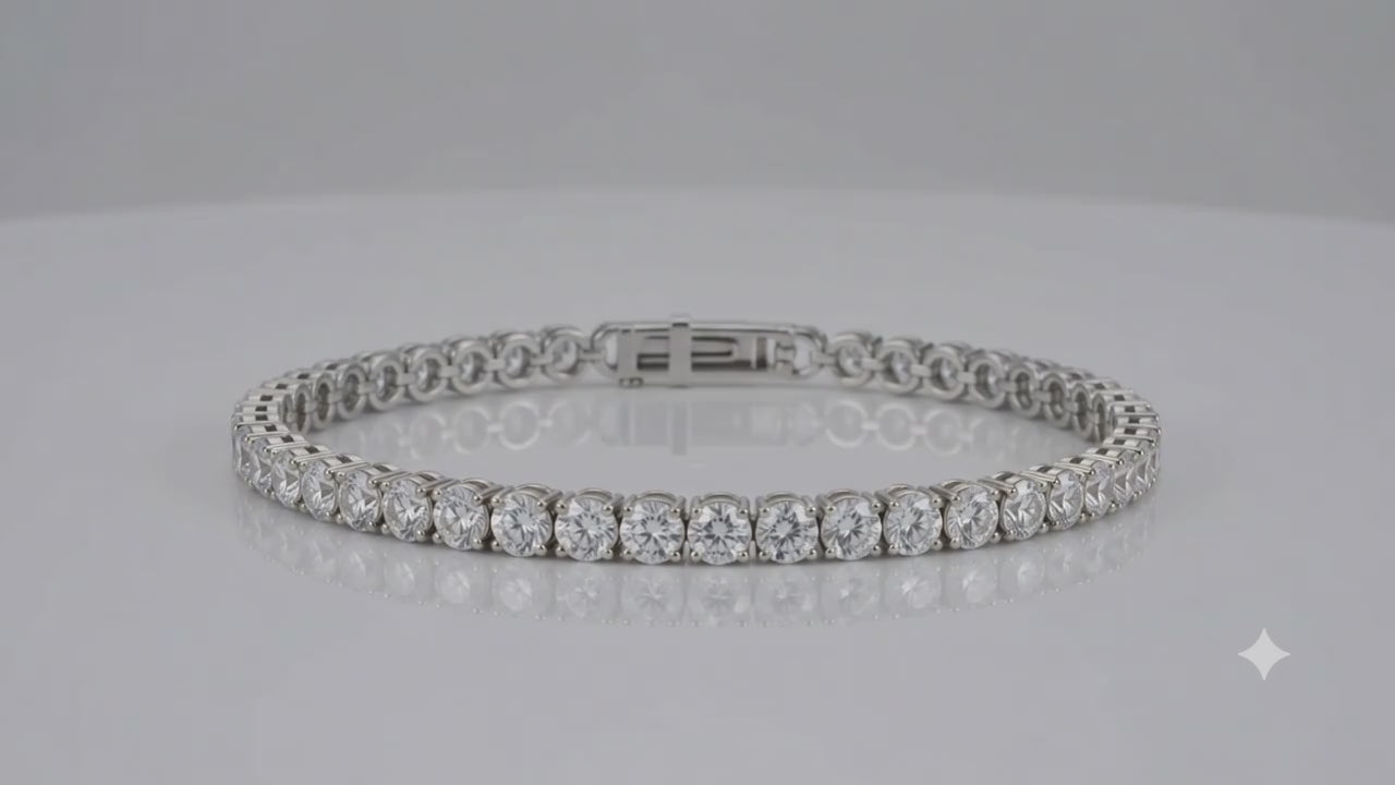 The Elara 0.25 CT Lab grown Diamond Tennis Bracelet in Rhodium-Plated White gold